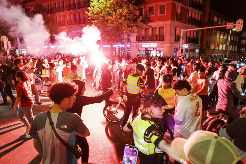 Festa de França ensombrada por morte de adolescente