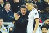 Marco Silva e João Palhinha criaram uma excelente relação no Fulham, no qual estiveram duas épocas juntos — Foto: IMAGO