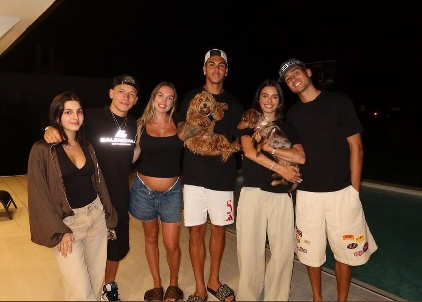 Prestianni, Barrenechea, Obrador e as respetivas esposas - Foto: instagram