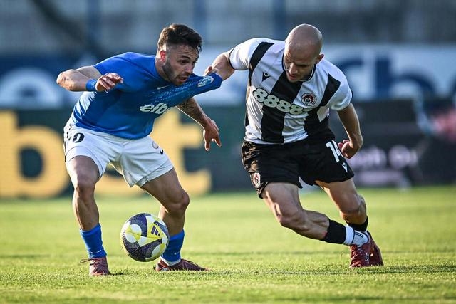 Jota Lopes, natural de
Barcelos, iniciou a época
2025/26 no Vila Meã
Acabou a ser herói 
na Bulgária - Foto: Spartak Varna