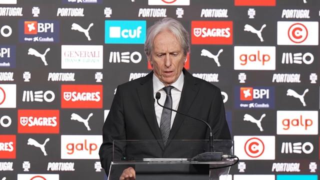 «Muita gente pensa que os jogadores chegam à Seleção e vão dormir»