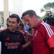 Adeptos do Benfica deram as boas-vindas a Marco Silva