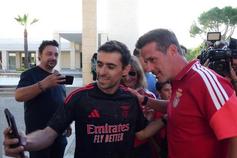 Adeptos do Benfica deram as boas-vindas a Marco Silva