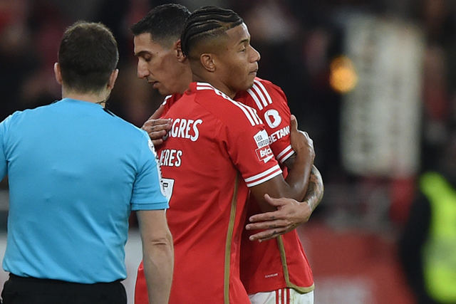 «Di María só é utilizado porque Neres não foi convocado»