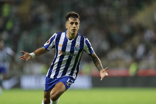 FC Porto: Iván Jaime novamente opção a pensar em Fábio Vieira