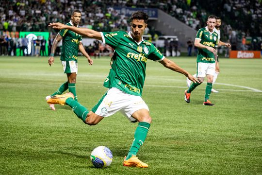 Depois de Endrick, Real Madrid agora está de olho em central do Palmeiras