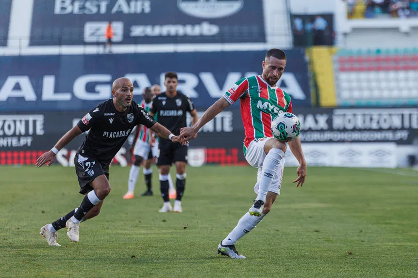 Kikas volta! Estoril treme na Amadora