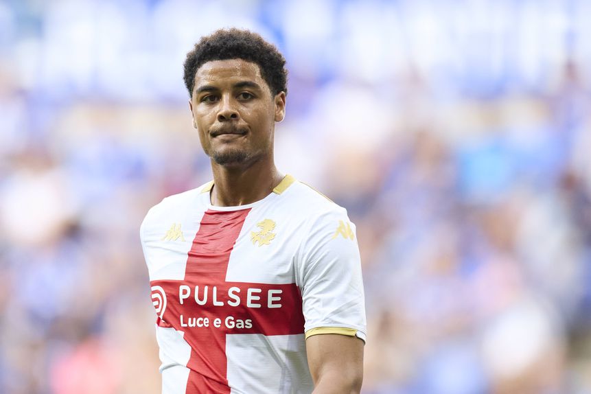 Koni De Winter ao serviço do Génova na pré-época 2025/2026 Foto: IMAGO