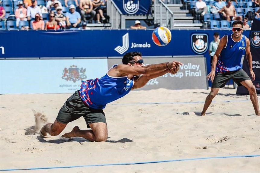 Pedrosa e Campos, voleibol de praia. Foto FPV