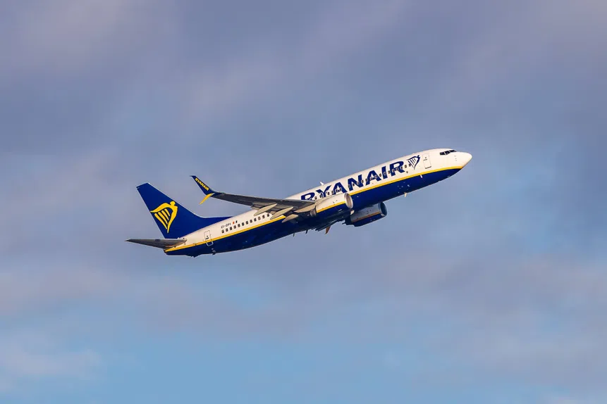 Ryanair: Piloto apagado! Aterragem de urgência?