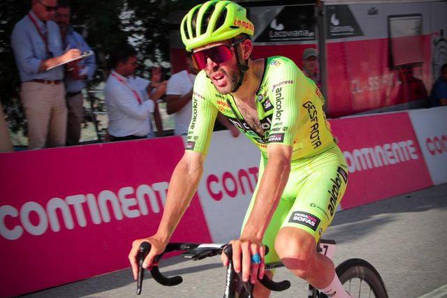 Volta a Portugal: Alexis Guerin (Anicolor) penalizado por abastecimento irregular