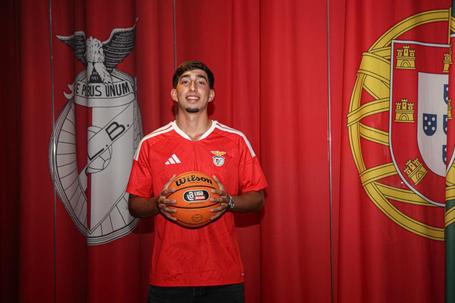 O extremo Luís Silva chegou a acordo com as águias para os próximos três anos. Foto Benfica