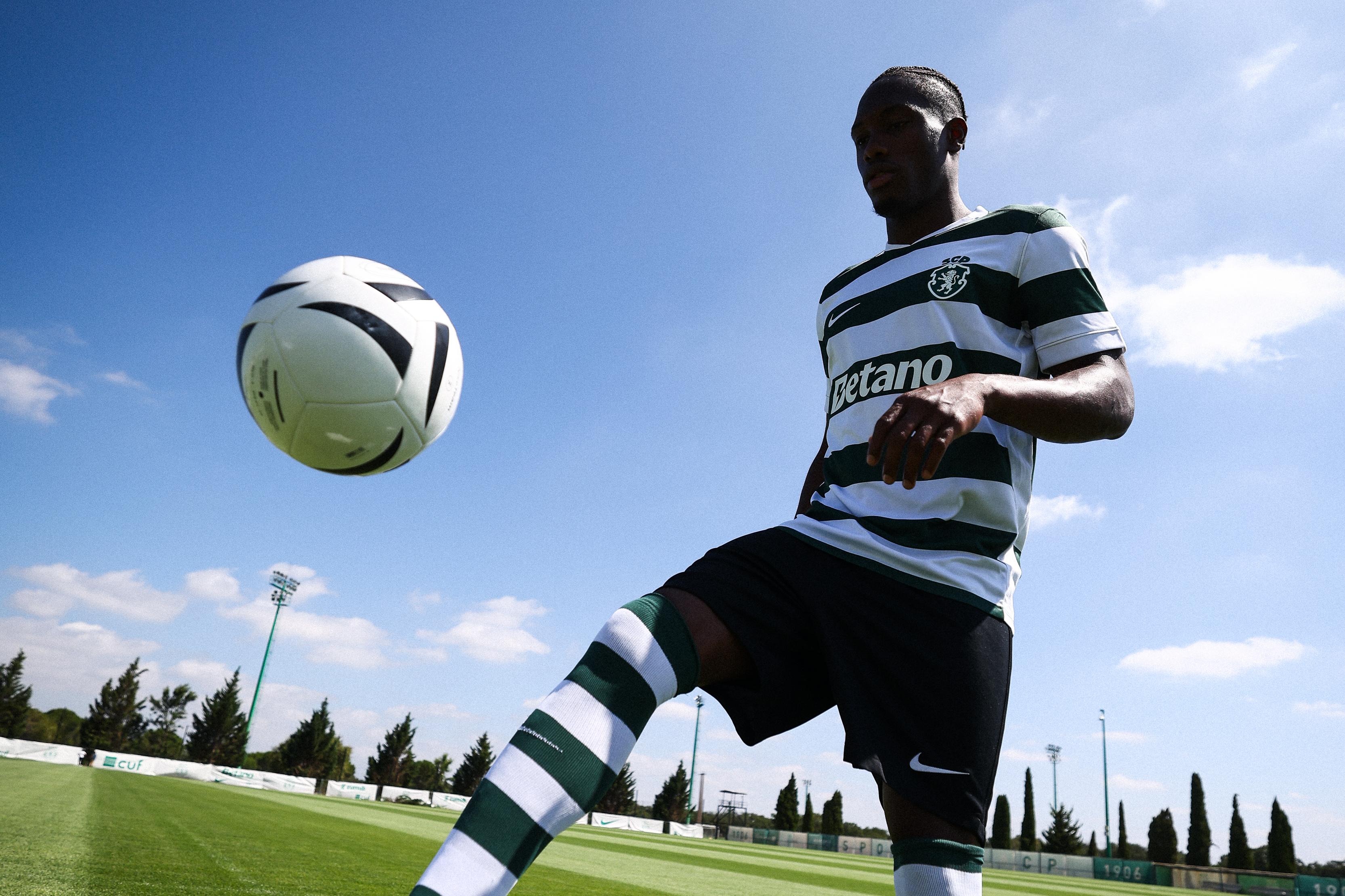 Ibrahima Ba pode ser uma das novidades para o duelo de sexta-feira - Foto: SPORTING CP