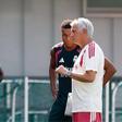 Mourinho conversa com Mbappé, Konaté, Cucurella e Diomande - Foto: Real Madrid