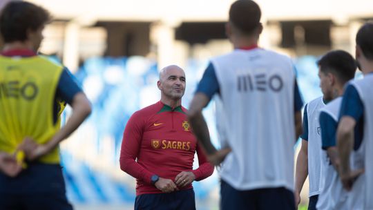 Martínez: «Ronaldo? Há muita conversa de café, ele mantém a sua consistência»