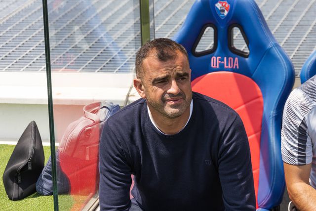 Quem para o lugar de Godwin no casa Pia?