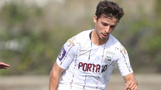 UD Leiria: Diogo Leitão emprestado ao Atlético