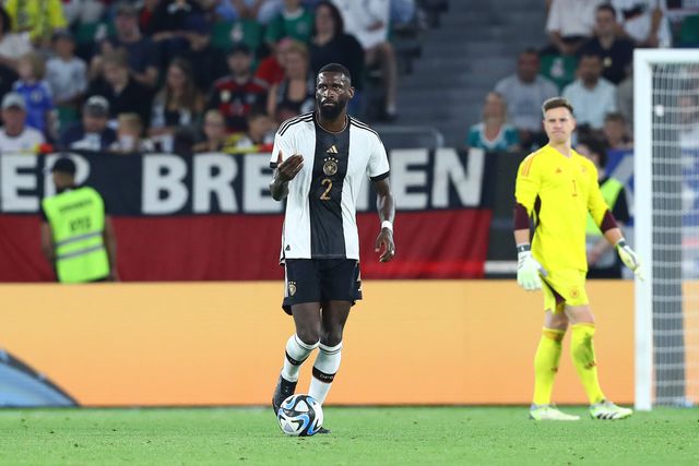 VÍDEO: reação de Rudiger no 3-1 do Japão dá (muito) que falar na Alemanha...