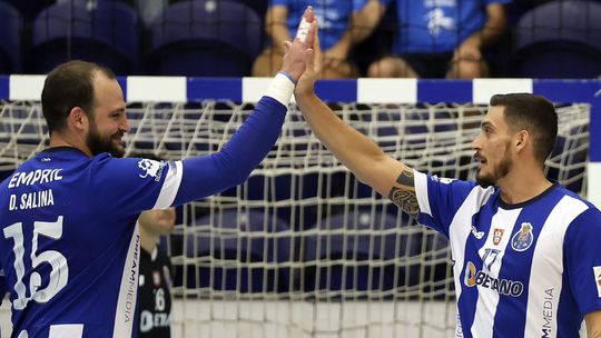 Andebol: FC Porto e Sporting vitoriosos