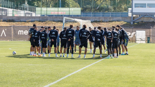 Telasco só se junta ao plantel do Casa Pia esta sexta-feira