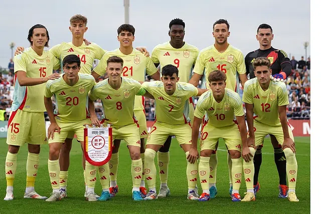Omorodion, Carreras e Nico González ajudam Espanha a apurar-se para o Euro Sub-21