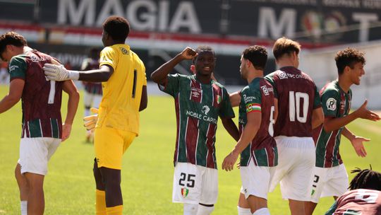 Estrela da Amadora: Manu estreia-se nos sub-23 com uma assistência