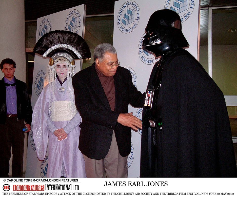 Morreu o ator James Earl Jones, a voz de Darth Vader