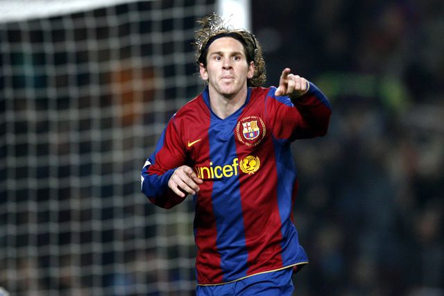 «O Real Madrid esteve interessado em contratar o Messi quando ele era jovem»