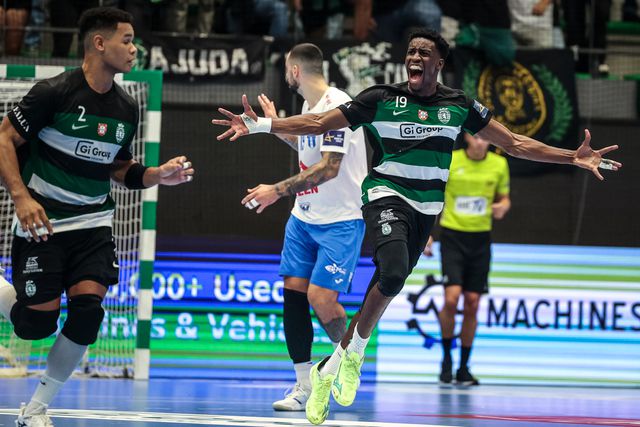 Emoções ao rubro esta tarde na Roménia com a estreia do Sporting na Champions