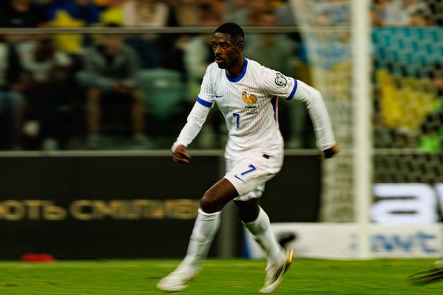 Ousmane Dembélé vence prémio Onze de Ouro