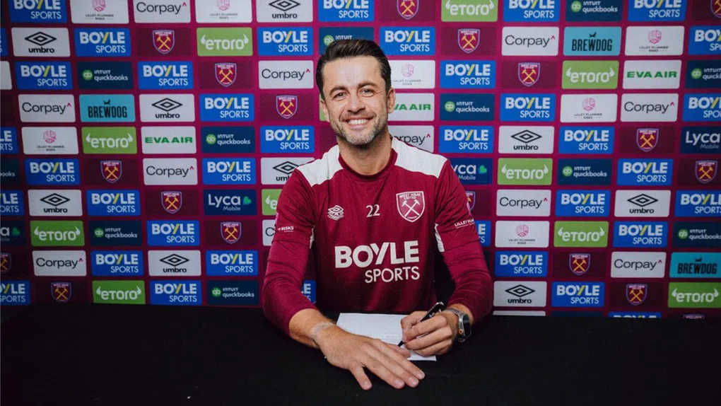 Fabianski regressa! West Ham em CHOQUE