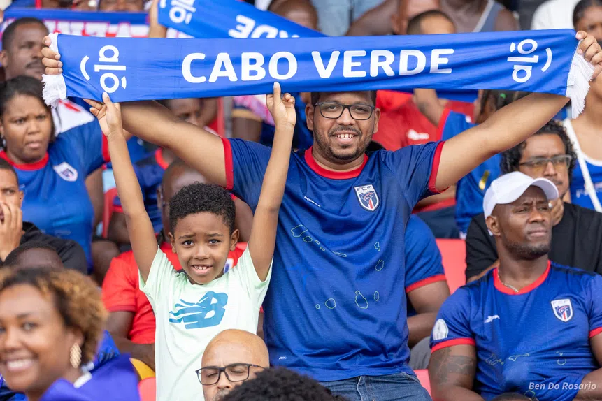 Cabo Verde: feriado para ver tubarões?