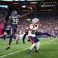 Nehemiah Pritchett interceta passe de Drake May. Foto NFL