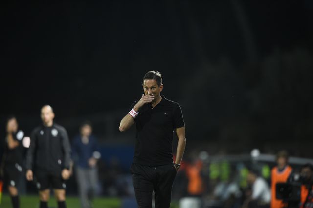 Gozar com adeptos não vale