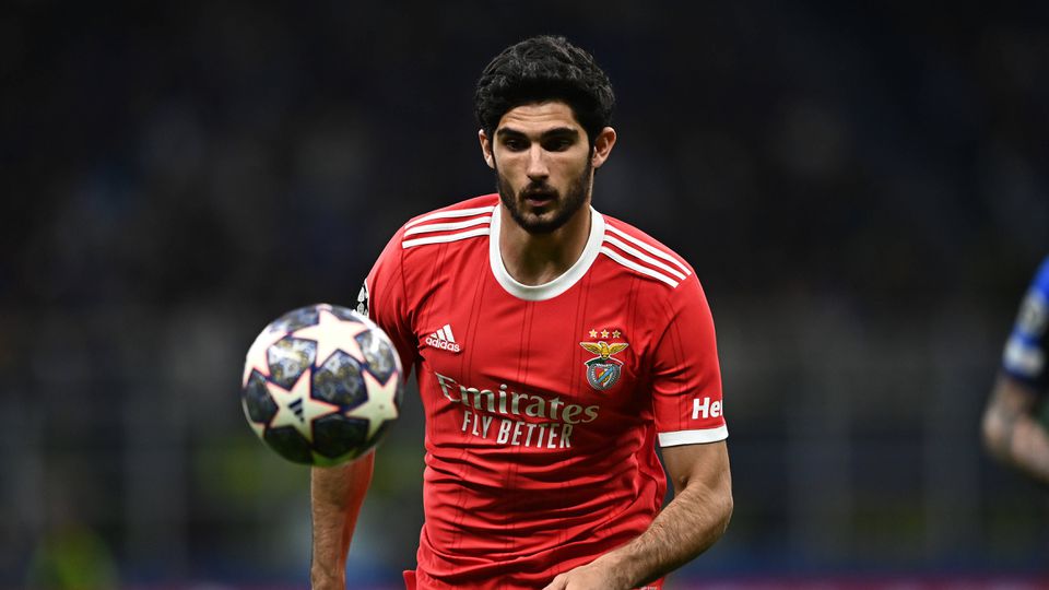 Gonçalo Guedes à porta de número importante no Benfica