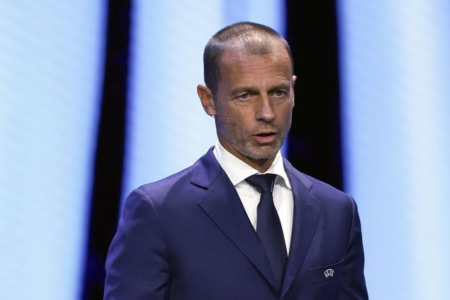 UEFA recua e mantém Rússia fora das provas de escalões jovens