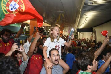 Heróis da Seleção Nacional de râguebi recebidos em festa (fotogaleria e vídeos)