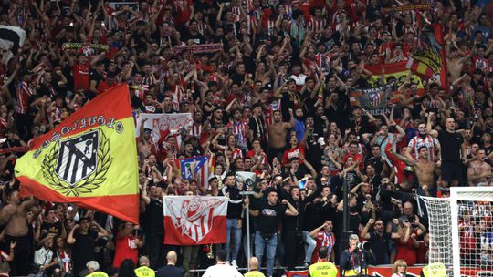 Saudações nazis durante jogo com o Benfica valem multa ao Atlético de Madrid