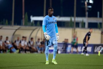 Varela multado por usar microfone durante jogo do V. Guimarães