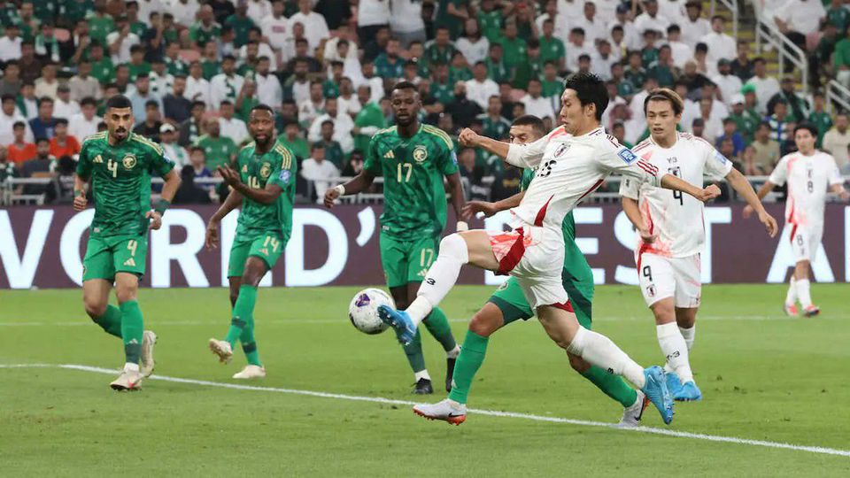 Morita assiste e Japão vence a Arábia Saudita no apuramento para o Mundial 2026