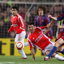 Iniesta lembra dia «espetacular» frente ao Milan: «Também joguei aí contra o Benfica»