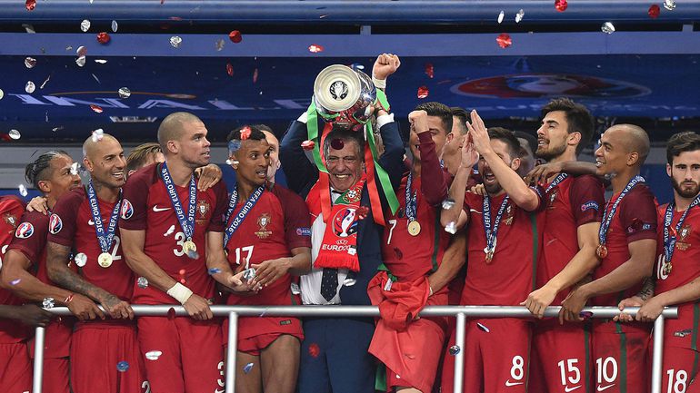 FPF felicita Fernando Santos pelo 70.º aniversário: «Para a história»