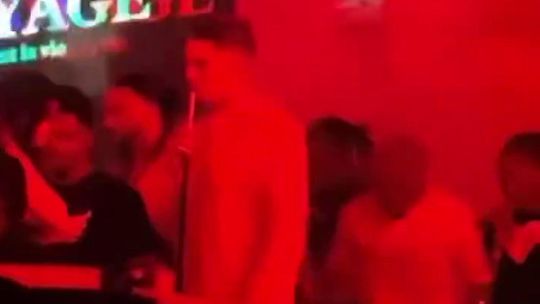 Gyokeres 'apanhado' a fumar shisha em discoteca de Lisboa