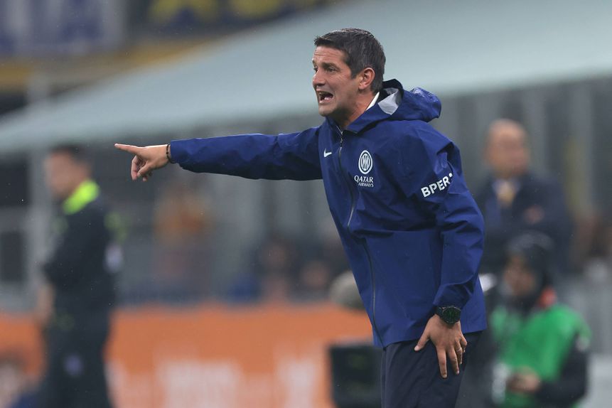 Cristian Chivu fala de Maradona e os adeptos napolitanos não gostam - Foto: IMAGO