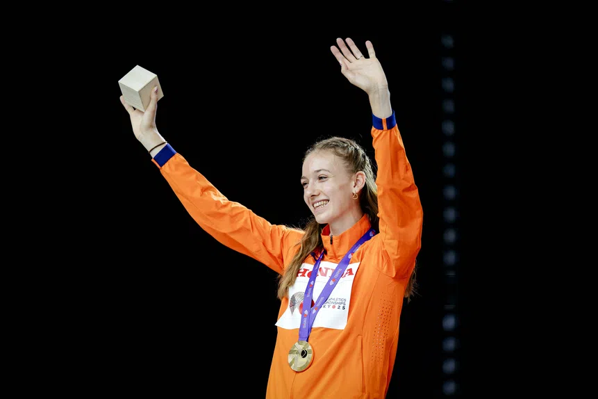 Femke Bol troca barreiras por miragens!