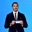 Ibrahimovic: «Continuo a ser Deus, mas não tenho todas as soluções»