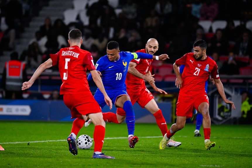 Kylian Mbappé marcou ao Azerbaijão
