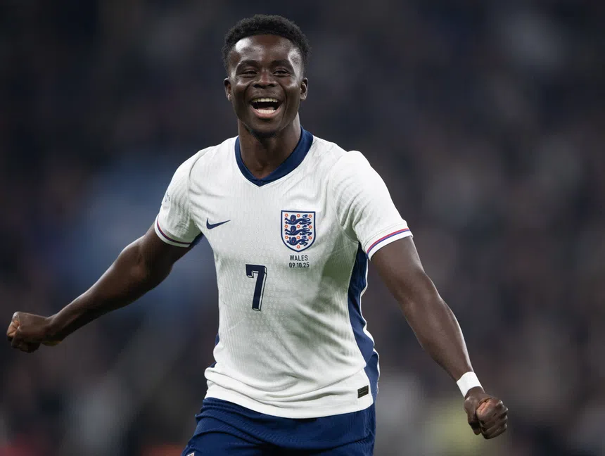 Saka promete: Arsenal na seleção agora!
