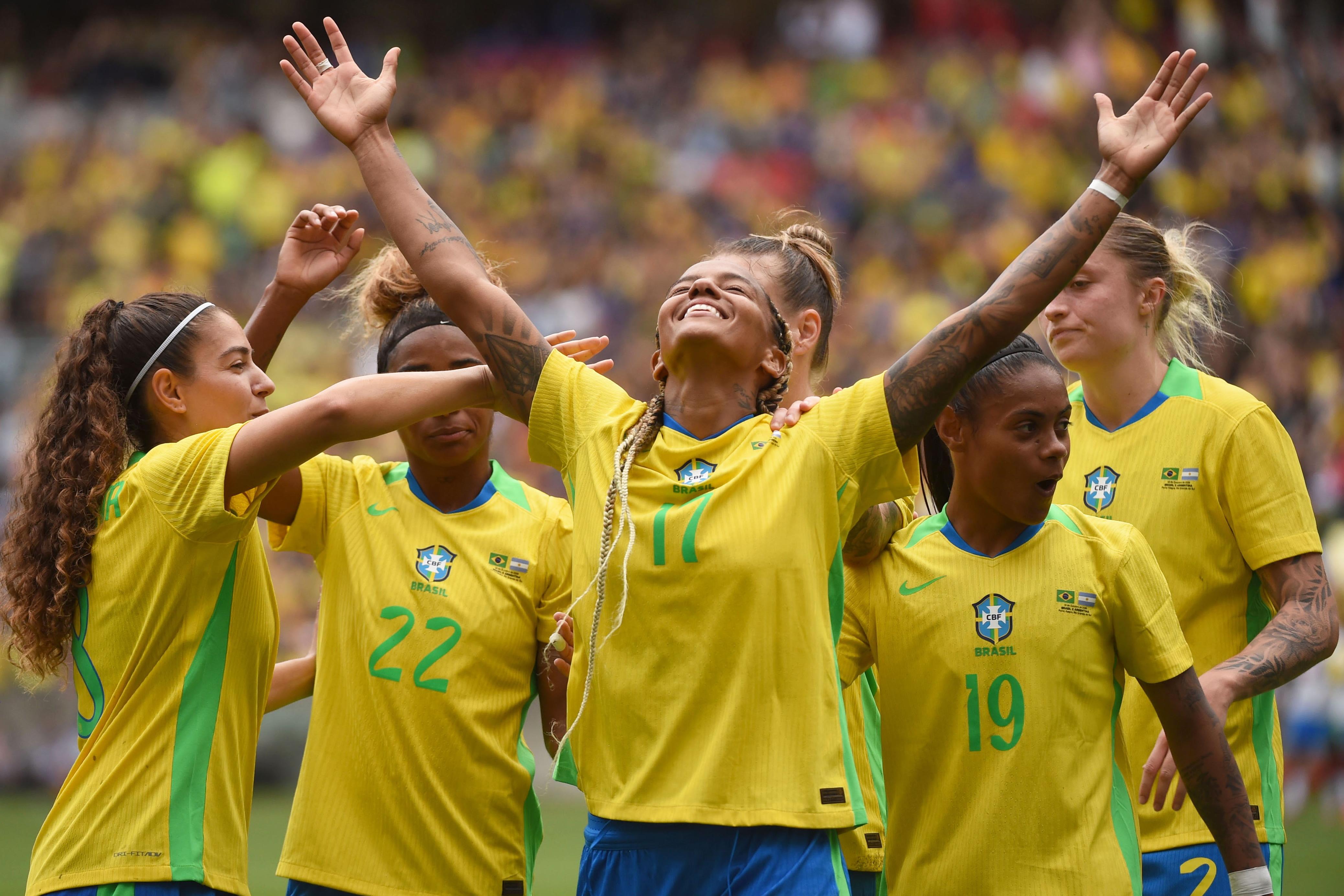 Geyse Ferreira celebra golo pelo Brasil - Foto: RICARDO RIMOLI/EPA