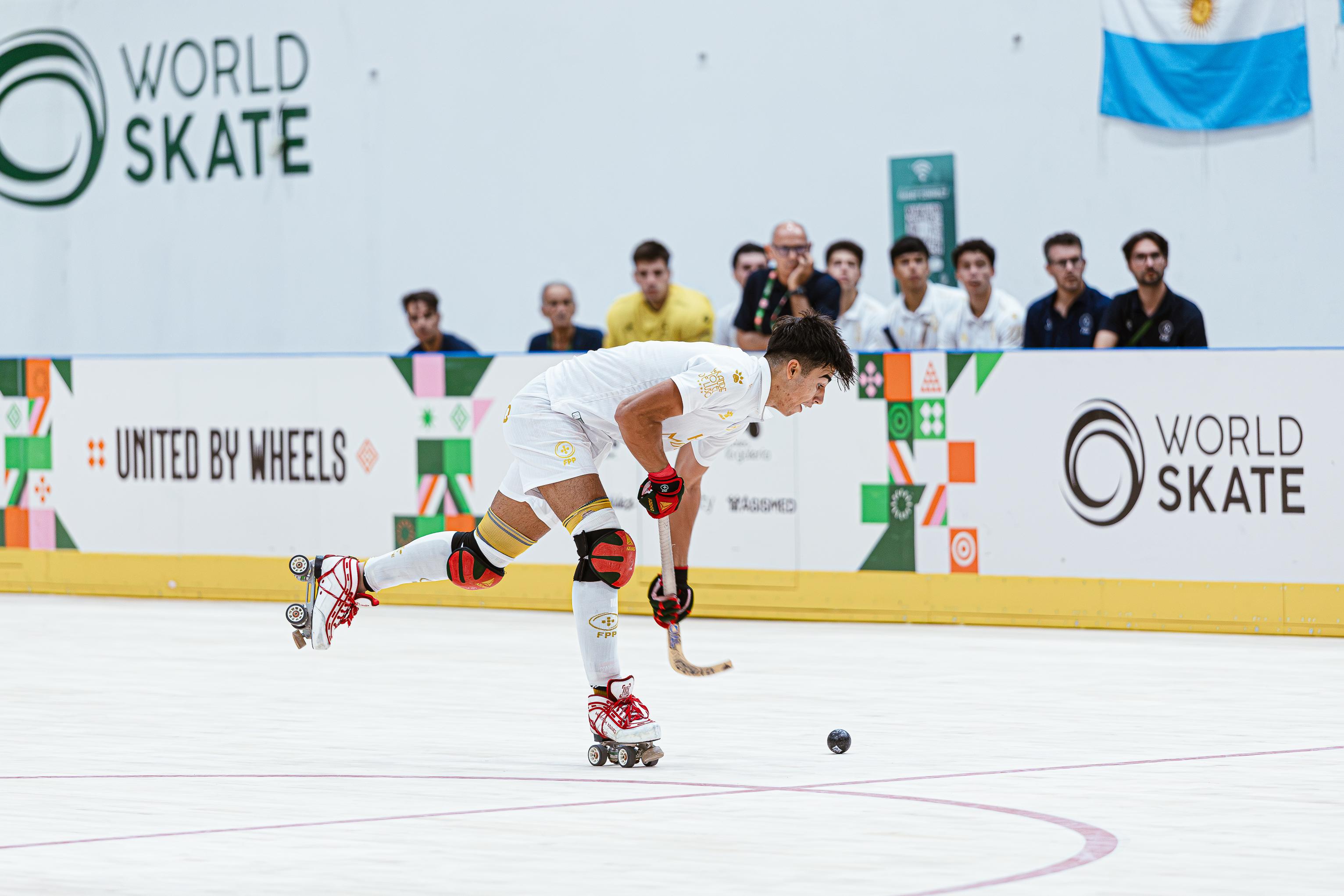 Seleção Nacional de sub-19 de hóquei em patins não traz o título Mundial do Paraguai (foto FPP)
